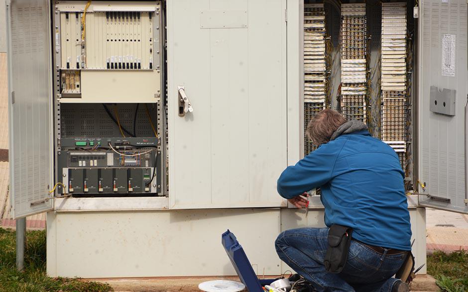 électricien dans le bâtiment Paris 10
