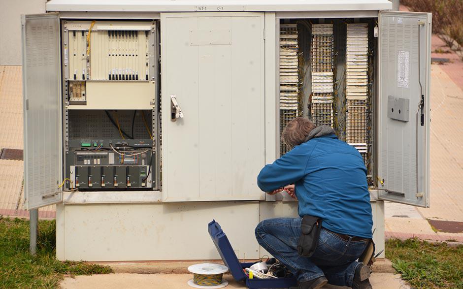électricien dans le bâtiment Paris 10